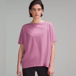 Lululemon tee